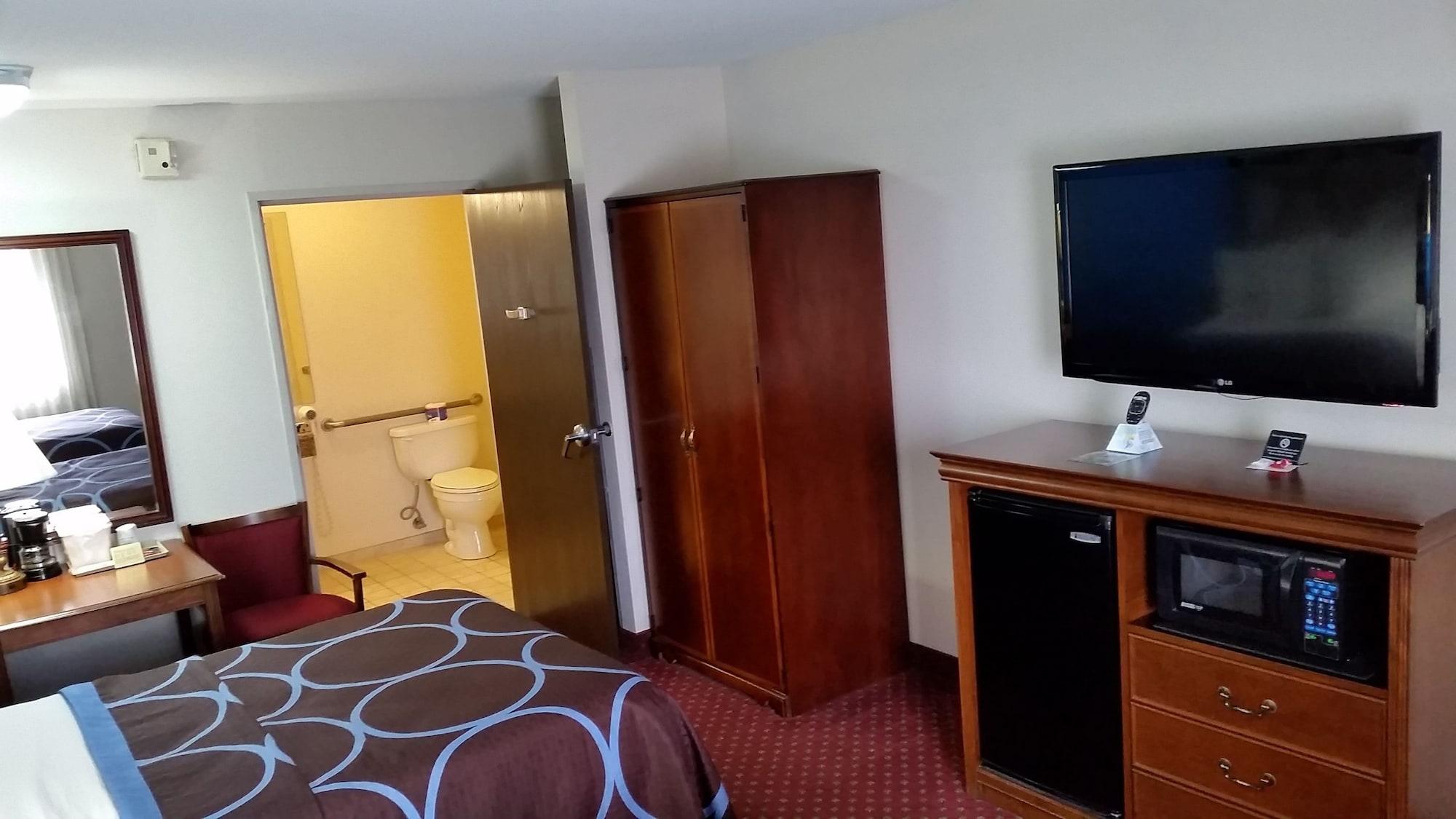 Super 8 By Wyndham Mcgehee Hotell Eksteriør bilde