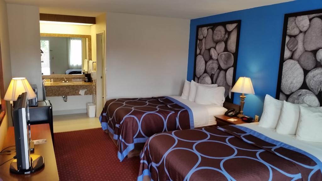 Super 8 By Wyndham Mcgehee Hotell Eksteriør bilde